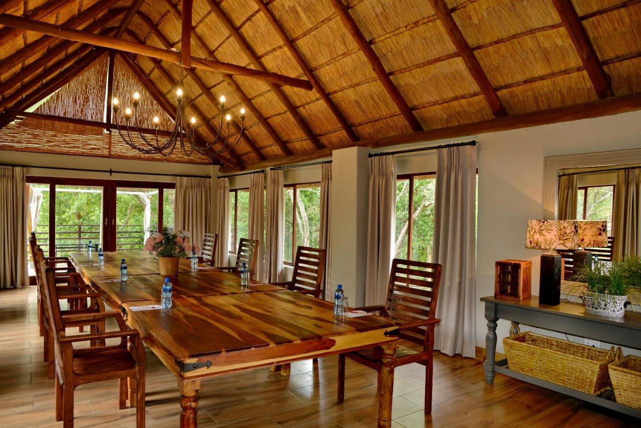 Thanda Manzi Country Hotel Centurion Esterno foto